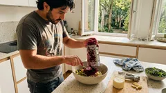 Rote-Bete-Salat wie bei Oma: cremig, würzig und perfekt fürs Buffet